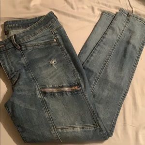 White House Black Market skimmer jeans